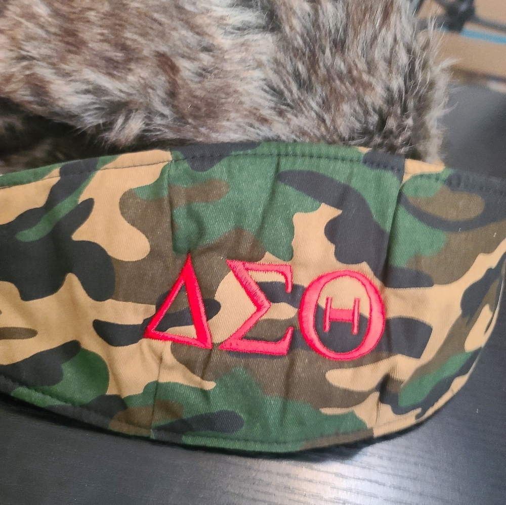 Delta sigma theta hat